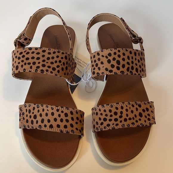 Women’s Brown Leopard Print Strap Contoured Bed Sandals w/ Hook & Loop Closure - Picture 3 of 9